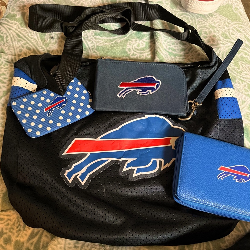 4 piece BUFFALO BILLS